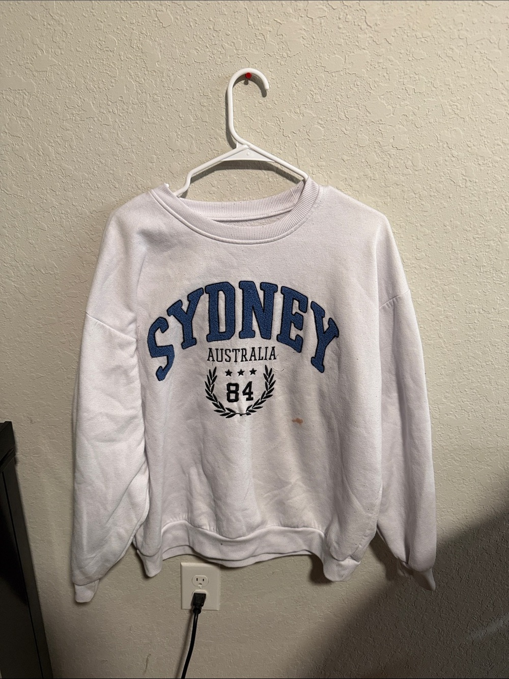 refuge White Fleece Crewneck Sweatshirt